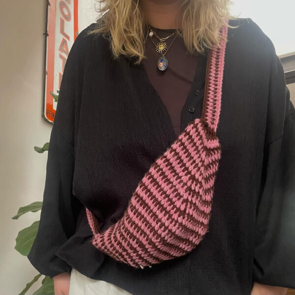 Banana bag crochet pattern in multicolour