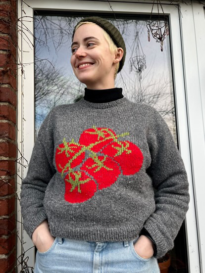 Tomato Sweater - Studio Klara
